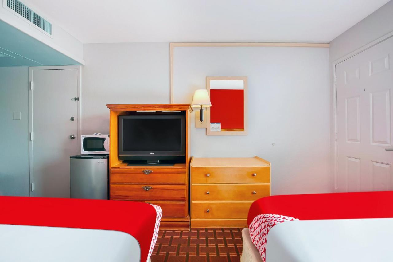 Oyo Hotel Houston Southwest I-69 Extérieur photo