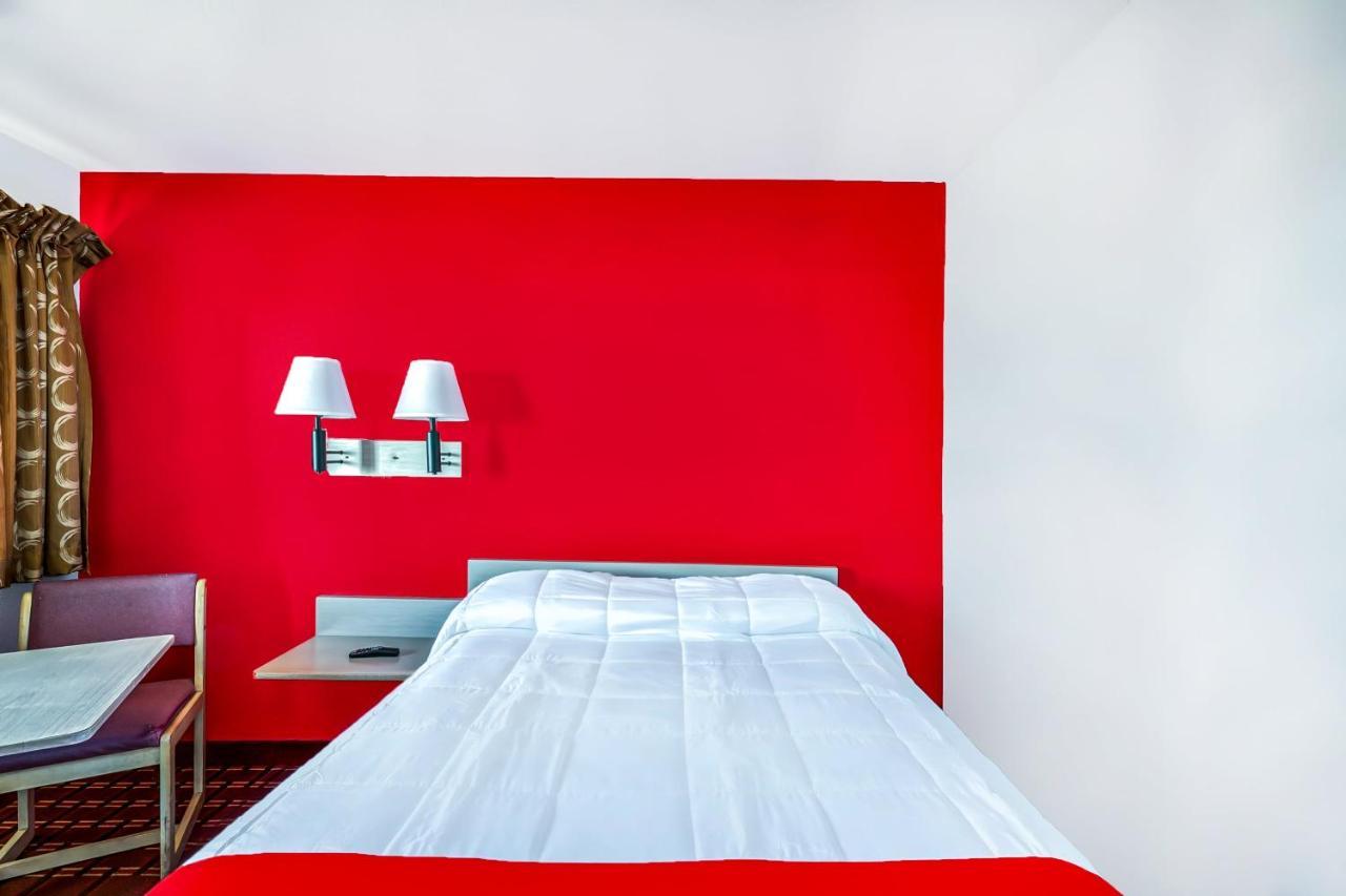 Oyo Hotel Houston Southwest I-69 Extérieur photo