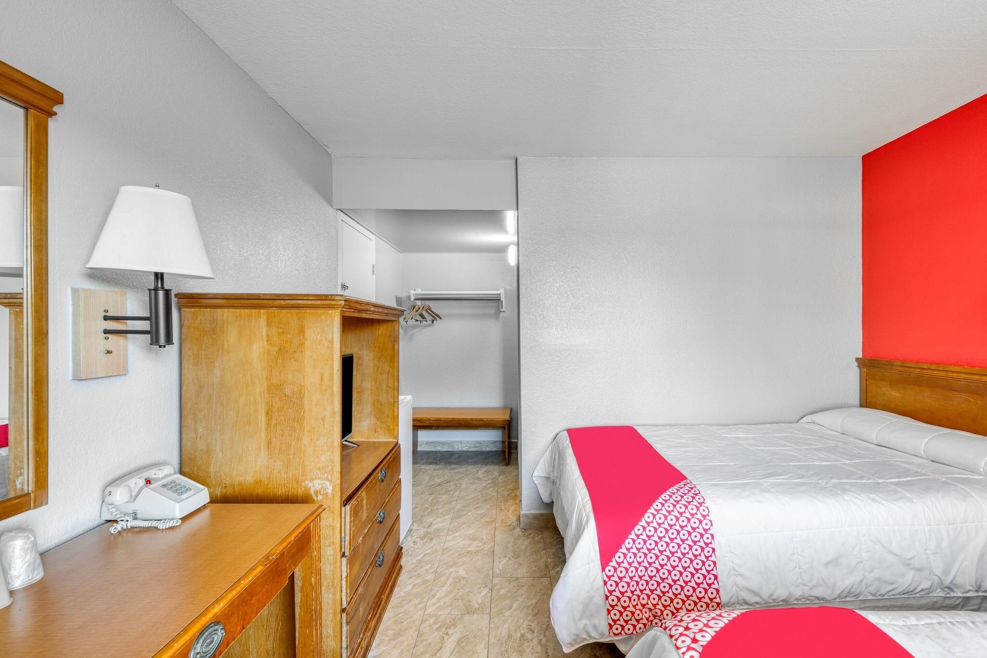 Oyo Hotel Houston Southwest I-69 Extérieur photo